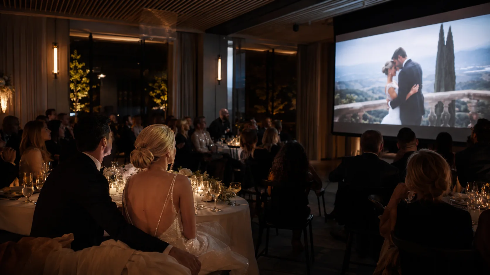 Il film di matrimonio proiettato la sera stessa davanti agli ospiti